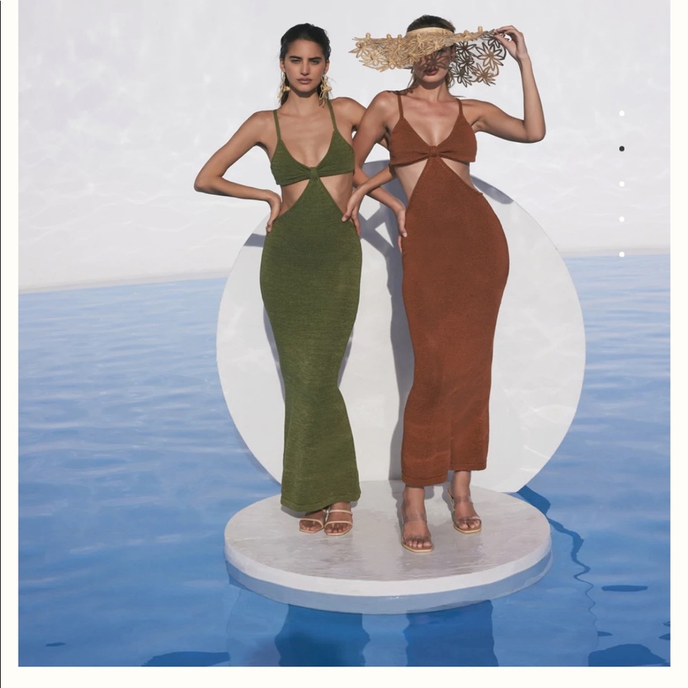 Story1440 cutout woven knit maxi dress. NWT